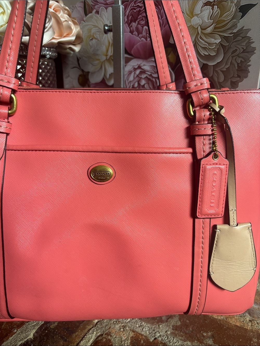 🌸 COACH Peyton Leather Jordan Double Zip Carryall in Coral (#F25669) 🌸 - Picture 2 of 7